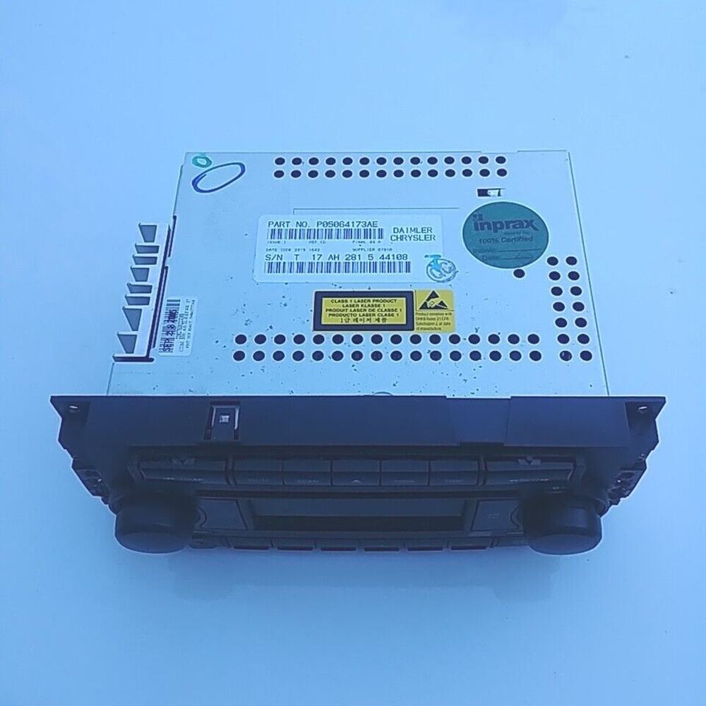 04-12 CHRYSLER DODGE JEEP RADIO STEREO AUX AND CD PLAYER P05064173AE OEM